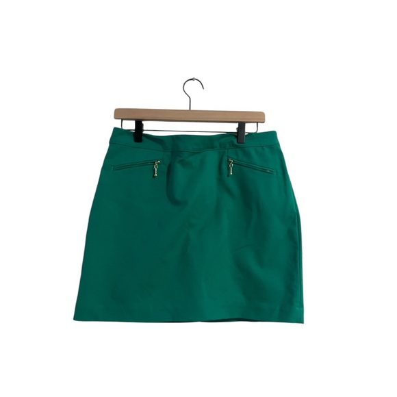 H&M Dresses & Skirts - H&M Green Mini Skirt Size 12